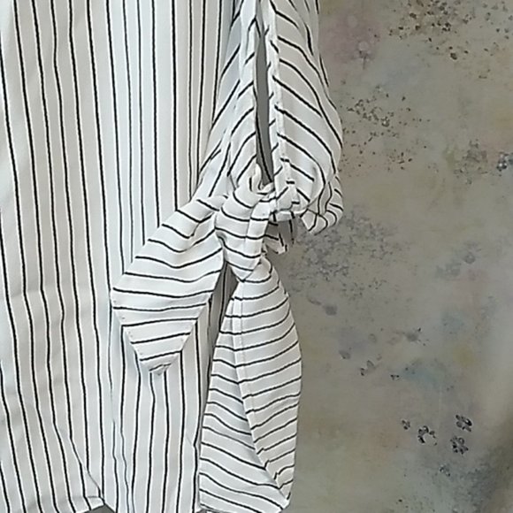 MARCIANO Purple Lined Sleeveless Tank Blouse Size Small-282 - Picture 4 of 11